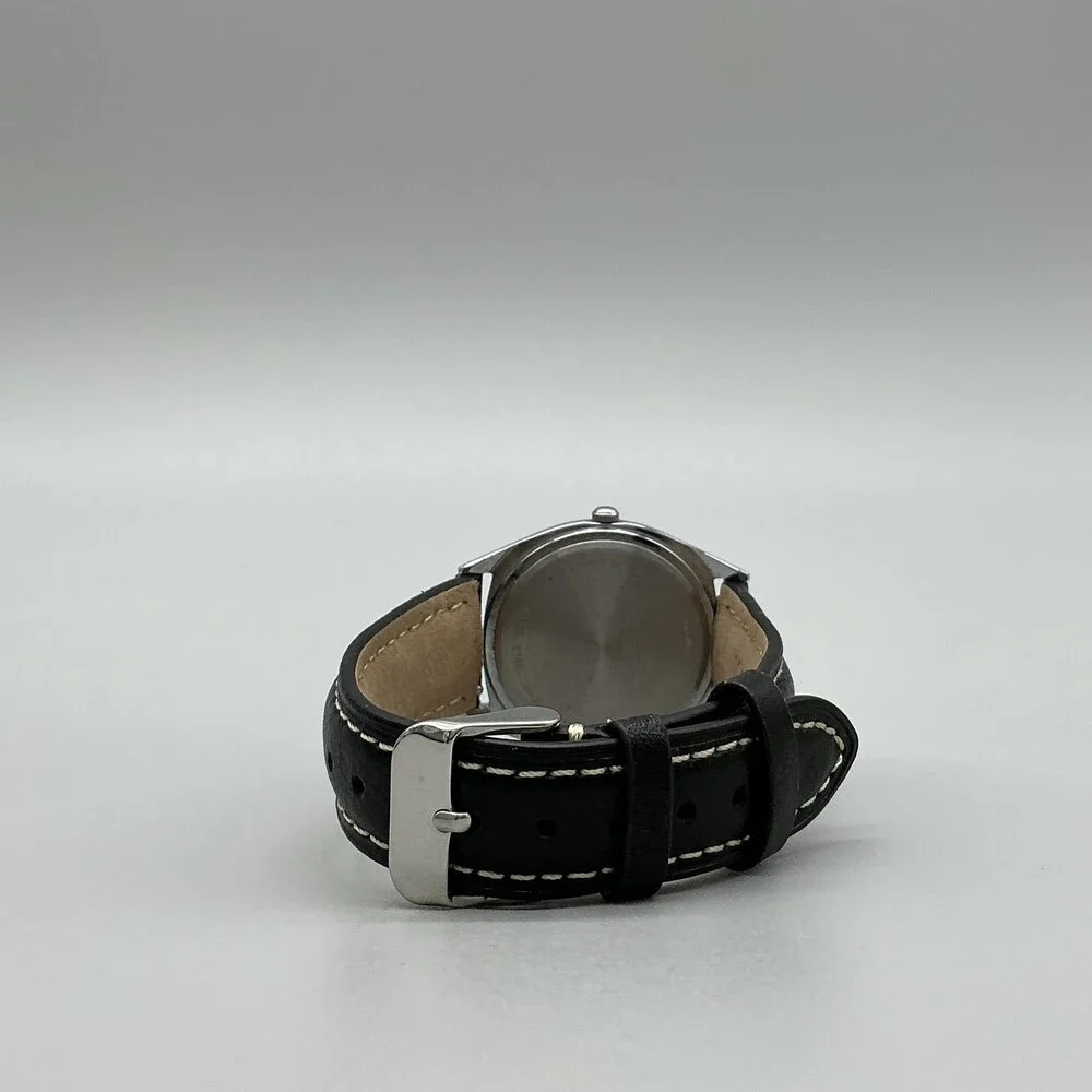 Vintage Lorus Mens Watch 33mm Mickey Mouse Dial Black Leather Disney New Battery